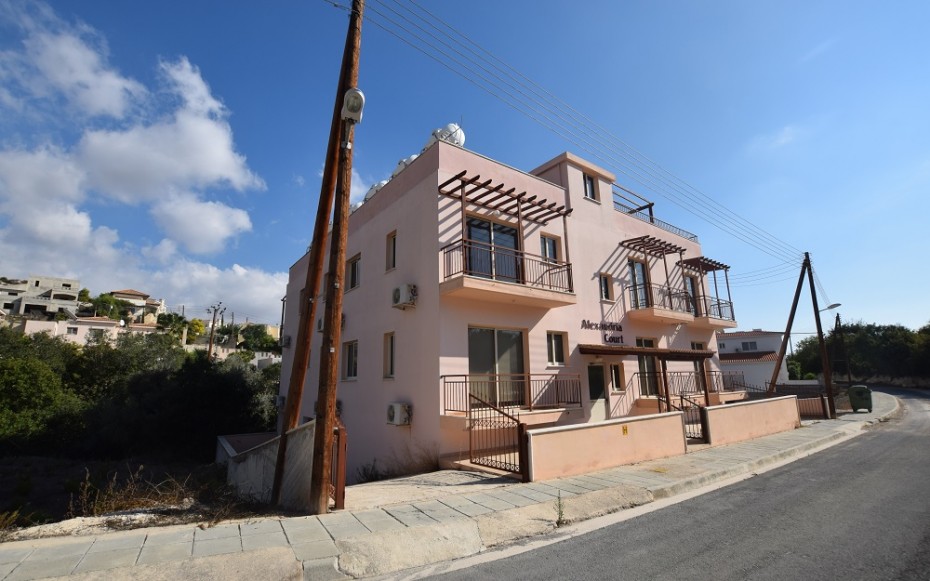 Paphos Mesa Chorio Buildings For Sale RMR16711