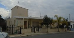 Paphos Paphos Town Bungalow For Sale RMR40144