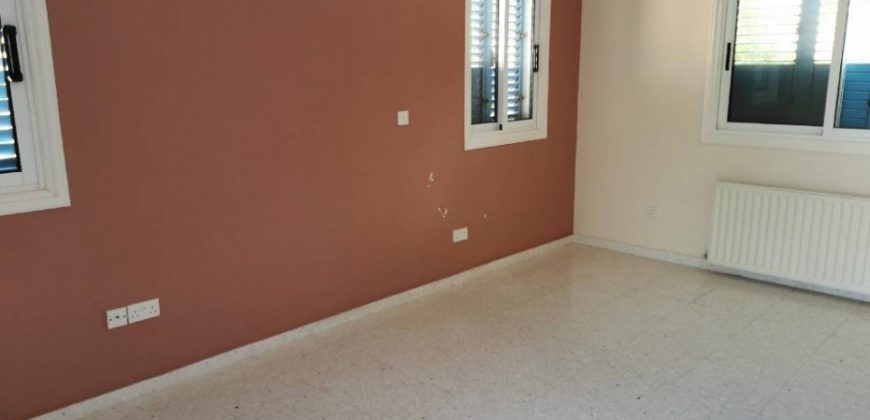 Paphos Koili Town House For Sale AMR14085