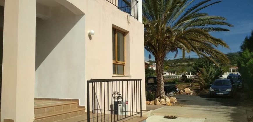 Paphos Pegeia 4 Bedroom Villa For Rent BCP004