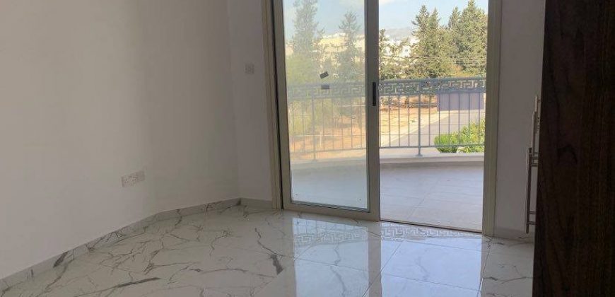 Paphos Yeroskipou 2 Bedroom Apartment For Rent BC154