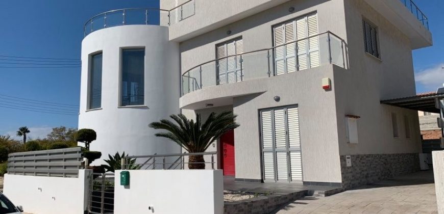 Paphos Kouklia 5+1 Bedroom Villa for Rent BC156