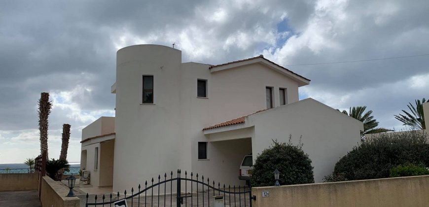 Paphos Kissonerga 3 Bedroom Villa For Rent BC193