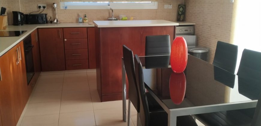 Kato Paphos Tombs of the Kings 2 Bedroom Penthouse for Rent BC182