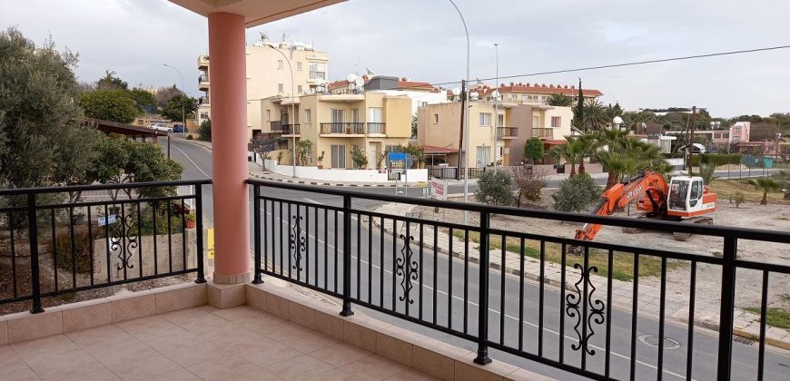 Paphos Geroskipou 3 Bedroom Apartment for Rent BCP014