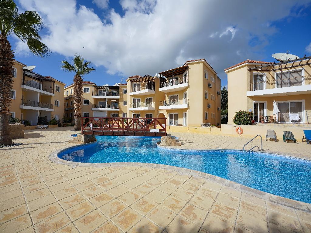 Paphos 1 Bedroom Apartment For Sale AMR33241