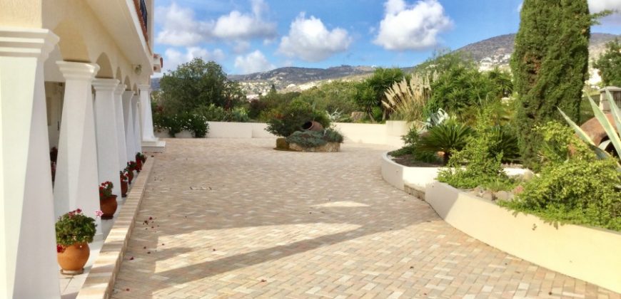 Paphos 6 Bedroom Detached Villa For Sale WWR5508