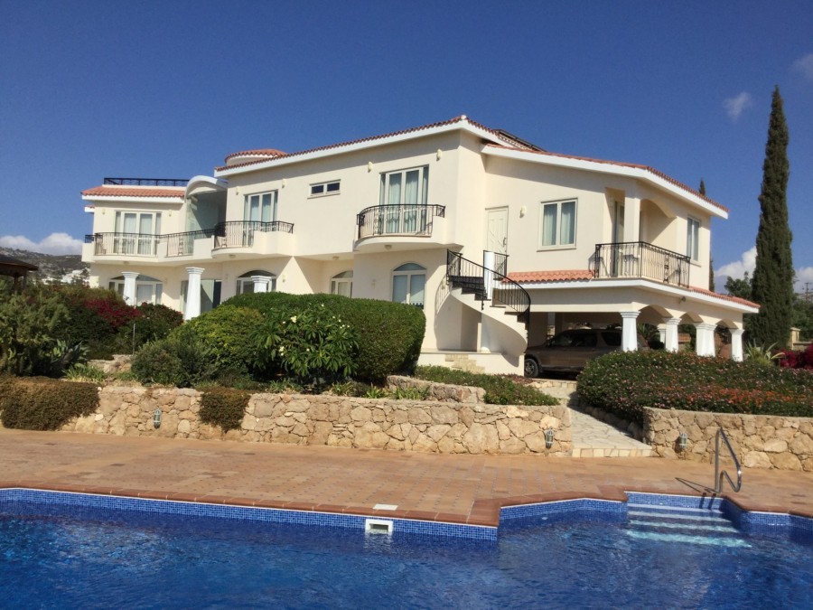 Paphos 6 Bedroom Detached Villa For Sale WWR5508