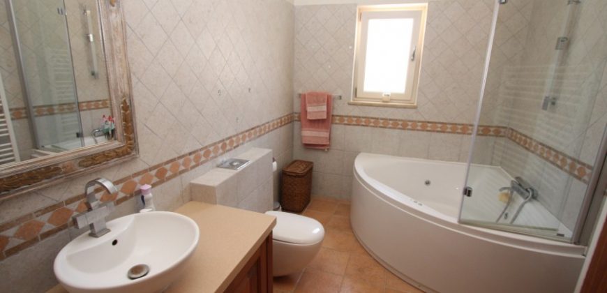 Paphos Anarita 5 Bedroom Detached Villa For Sale WWRVL-80