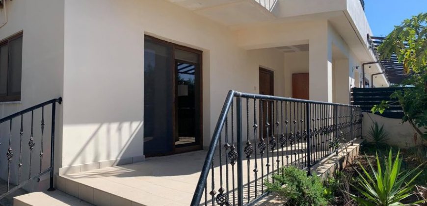 Paphos Peyia Sea Caves 3 Bedroom Villa Semi Detached For Rent BC195