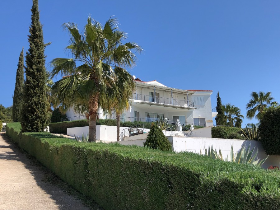 Paphos Peyia St. George 5 Bedroom Detached Villa For Sale WWR8561