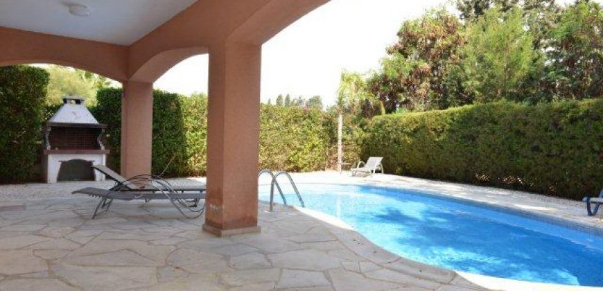 Kato Paphos 4 Bedroom Villa For Rent LPTKLV11