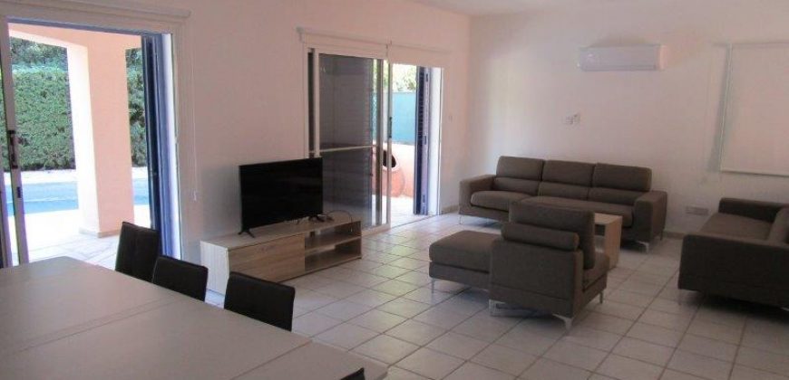 Kato Paphos 4 Bedroom Villa For Rent LPTKLV11