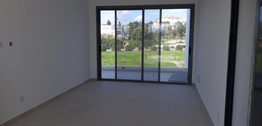 Kato Paphos Universal 2 Bedroom Apartment For Rent LPTUFR002