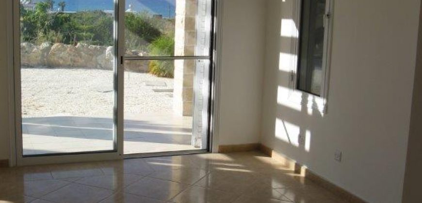 Paphos Argaka 3 Bedroom Villa For Rent LPTARV26