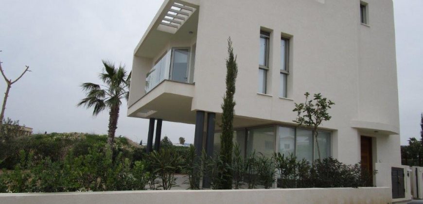 Paphos Chloraka 3 Bedroom Villa For Rent LPTADOV3