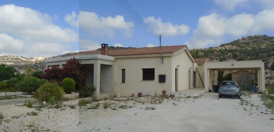 Paphos Episkopi 3 Bedroom Bungalow For Sale NGM11050