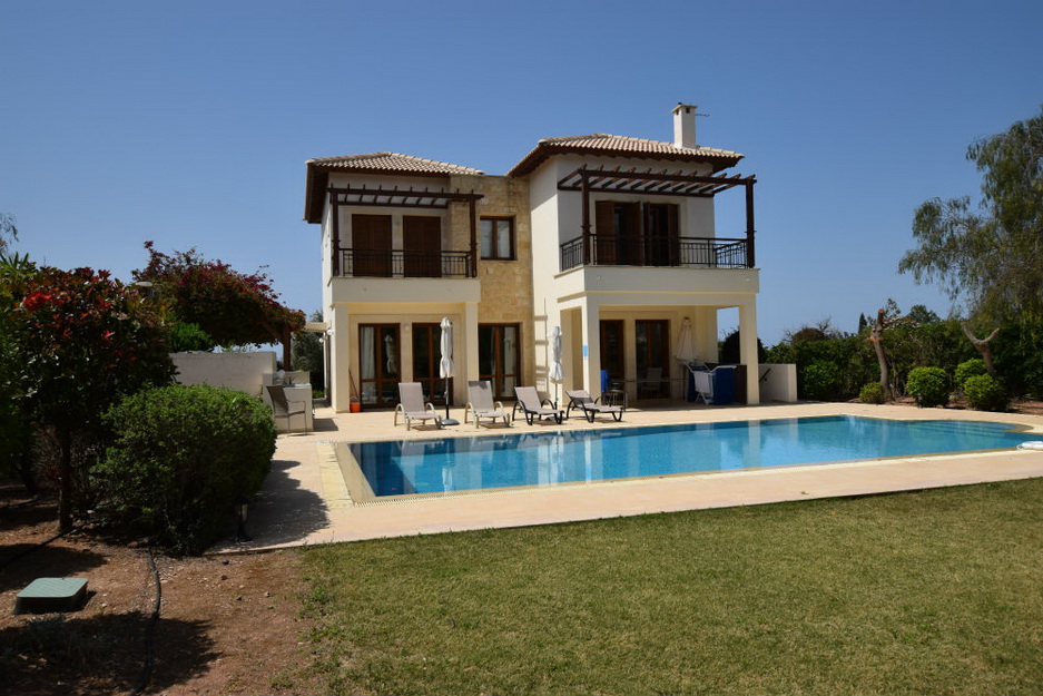 Paphos Kouklia 3 Bedroom Villa For Sale NGM10450