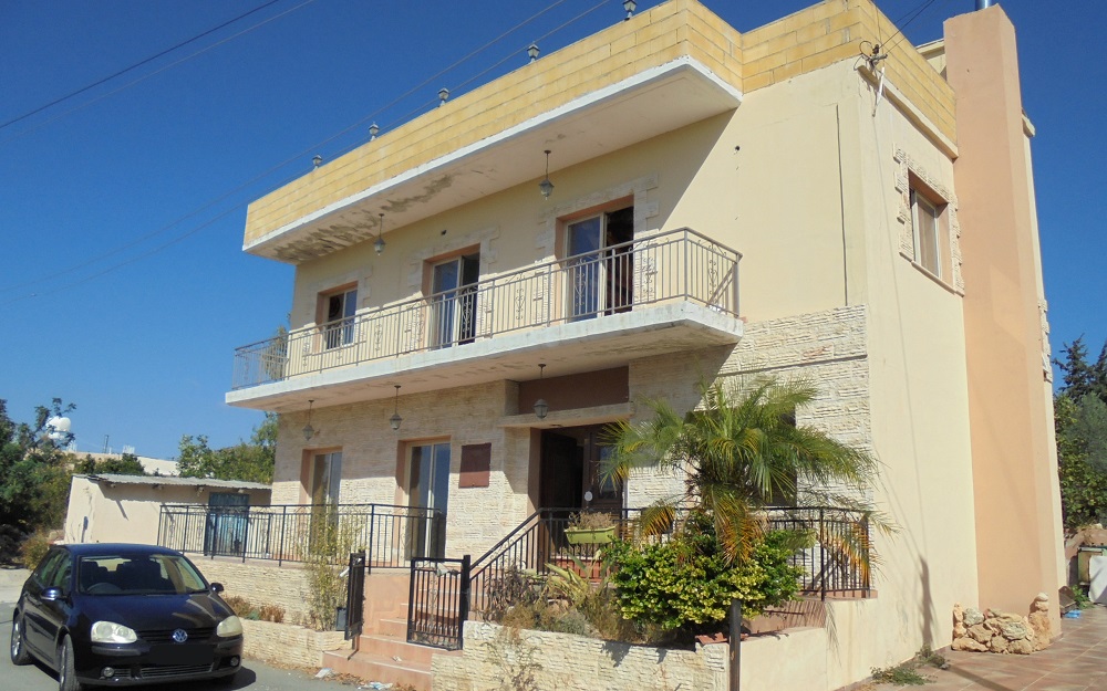 Paphos Mesogi 4 Bedroom House For Sale NGM9779