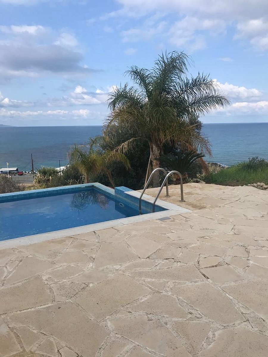 Paphos Pomos 4 Bedroom Villa For Sale BC219