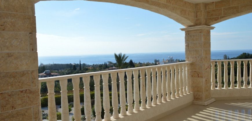 Paphos Seacaves 4 Bedroom Villa For Sale CLPR0402