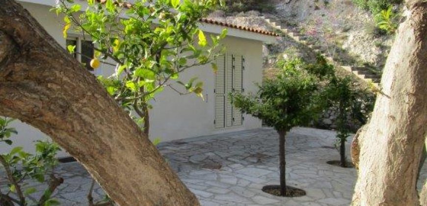 Paphos Tala Kamares 2 Bedroom Villa For Rent LPTKAV268