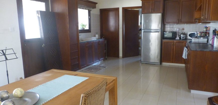Paphos Timi 4 Bedroom House For Rent BC206