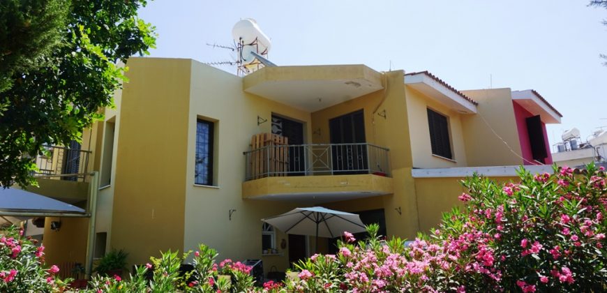 Paphos Town 4 Bedroom Townhouse For Sale CLPR0453