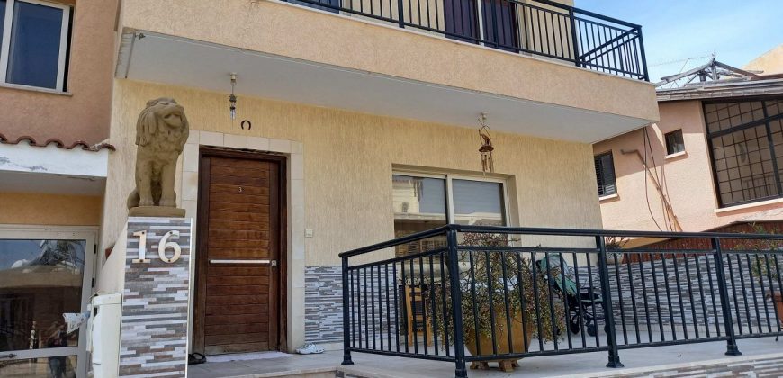 Paphos Yeroskipou 3 Bedroom Apartment For Rent BCP048
