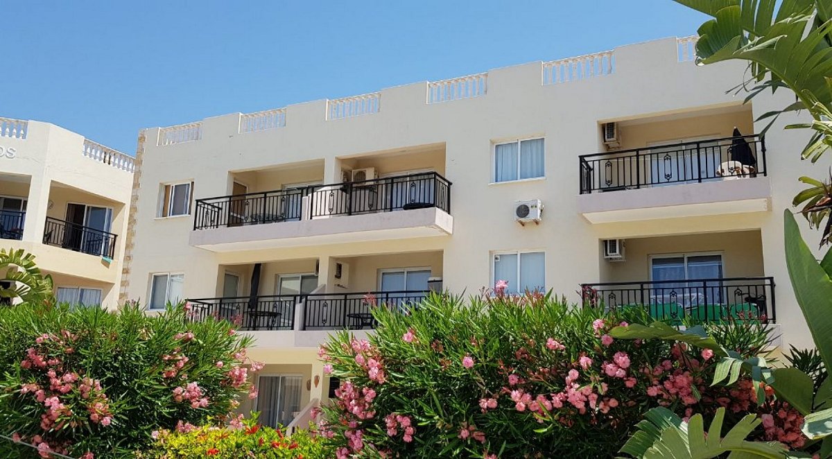 Kato Paphos Tombs of The Kings 2 Bedroom Apartment For Sale HDVKS205