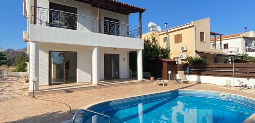 Paphos Anarita 3 Bedroom Villa For Rent GRP005