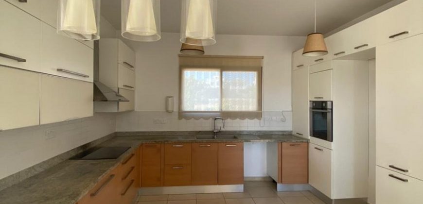 Paphos Anarita 3 Bedroom Villa For Rent GRP005