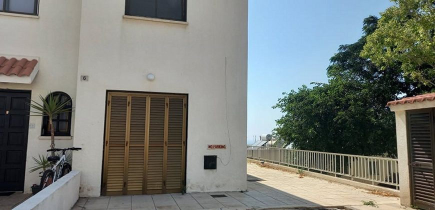 Paphos Kissonerga 3 Bedroom Maisonette For Rent BC222