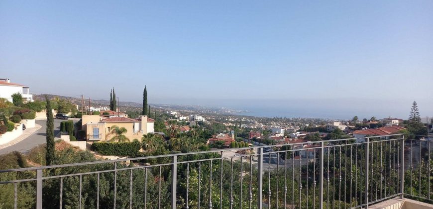 Paphos Peyia 2 Bedroom Apartment Ground Floor For Rent BC232
