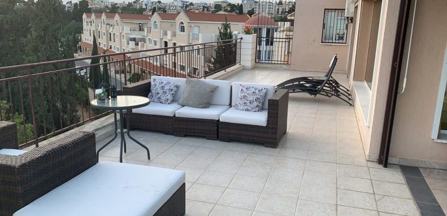 Kato Paphos Universal 3 Bedroom Apartment Penthouse For Sale XRP004