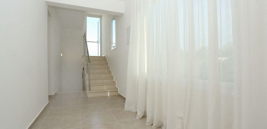 Paphos Chloraka 4 Bedroom Villa For Sale DMCSV2