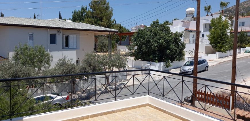 Paphos Tala 3 Bedroom Villa For Rent BC271