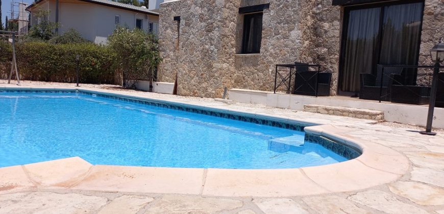 Paphos Tala 3 Bedroom Villa For Rent BC271