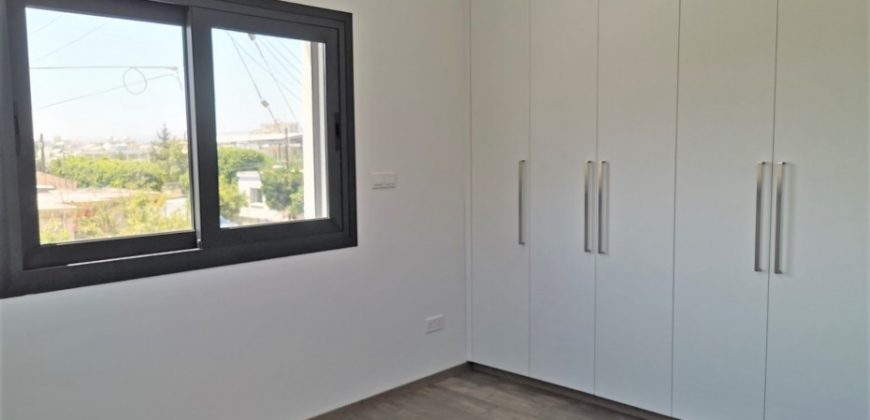 Limassol Kapsalos 3 Bedroom Apartment For Sale BSH12081
