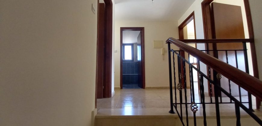 Paphos Koili 4 Bedroom Villa For Rent GRP013