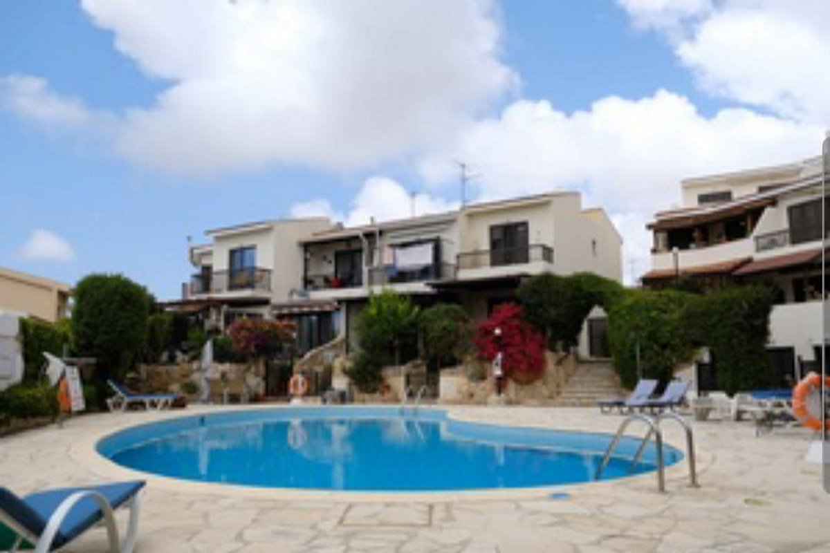 Paphos Tala 2 Bedroom Town House For Sale XRP012