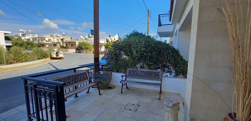 Paphos Yeroskipou 4 Bedroom House For Rent BCP096