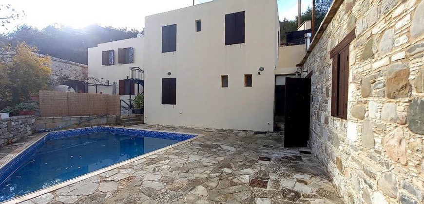 Paphos Episkopi 3 Bedroom Villa For Rent BCP103