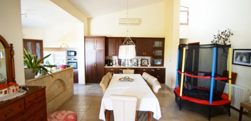 Paphos Konia 6 Bedroom Detached Villa For Sale BSH4815