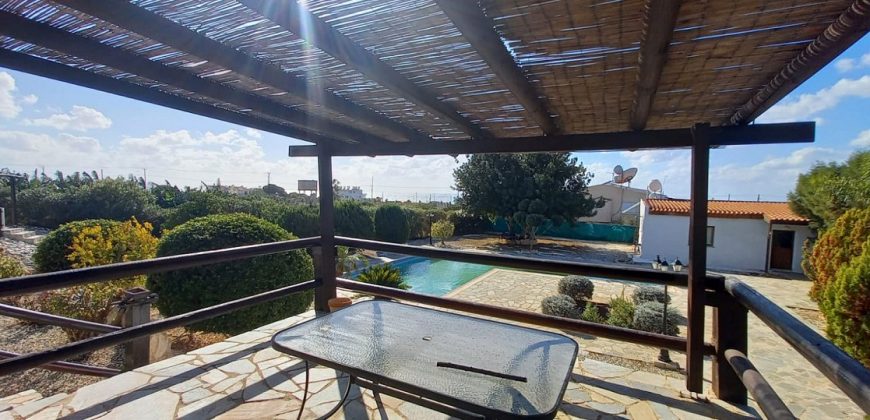 Paphos Peyia St. George 3 Bedroom Villa For Rent BC379