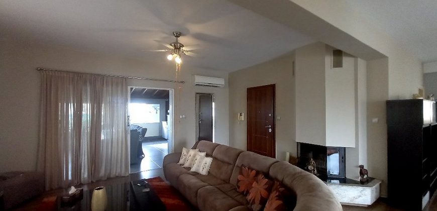 Limassol Mesa Geitonia 3 Bedroom Apartment Penthouse For Rent BC389