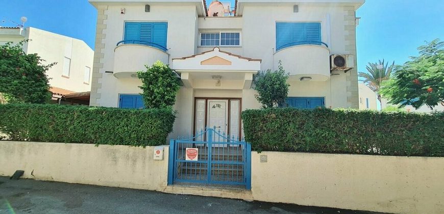 Paphos Chloraka 4 Bedroom House For Sale ZRP24347