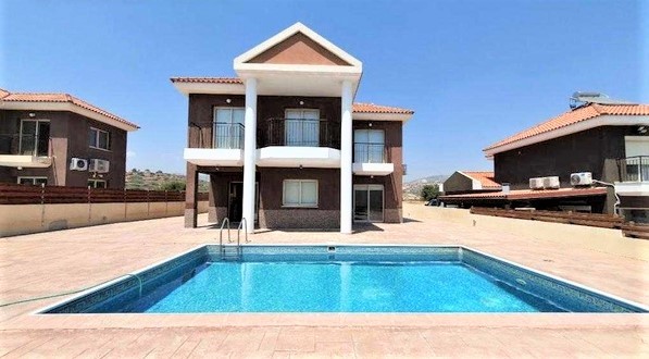 Limassol Monagroulli 3 Bedroom Detached Villa For Sale BSH22032