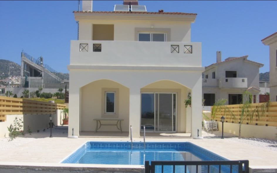 Paphos Peyia 3 Bedroom Villa For Rent BCP140