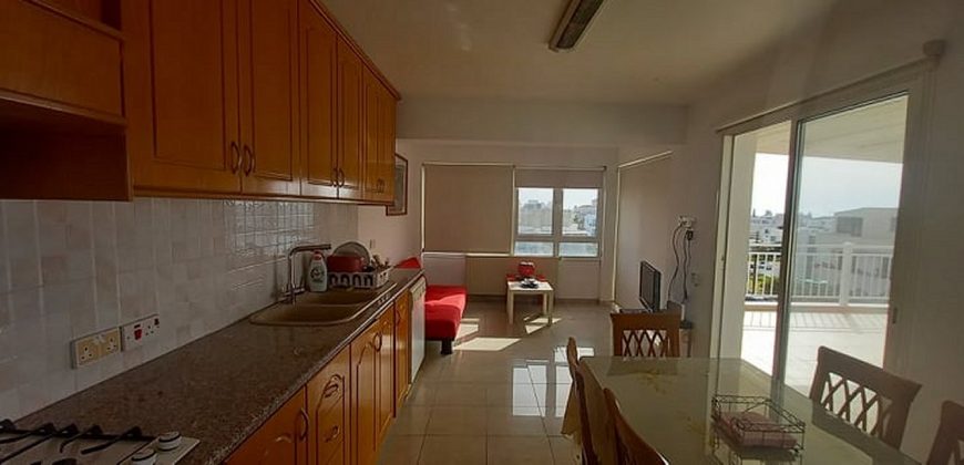 Paphos 4 Bedroom Apartment Penthouse For Rent BC417